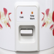 Nồi cơm điện nắp gài Panasonic 1 lít SR-MVN107HRA