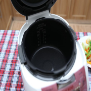 Nồi cơm điện tử áp suất Cuckoo 1.8 lít CRP-G1015M (Hồng)