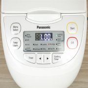 Nồi cơm điện tử Panasonic 1 lít SR-CL108WRAM