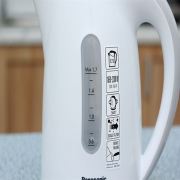 Bình đun siêu tốc Panasonic NC-GK1WRA