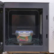 Lò vi sóng Panasonic NN-SM33HMYUE