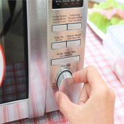 Lò vi sóng Sharp R-G620 VN