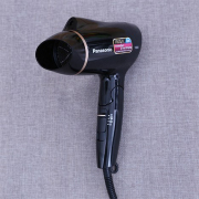Máy sấy tóc Panasonic EH-NE20-K645