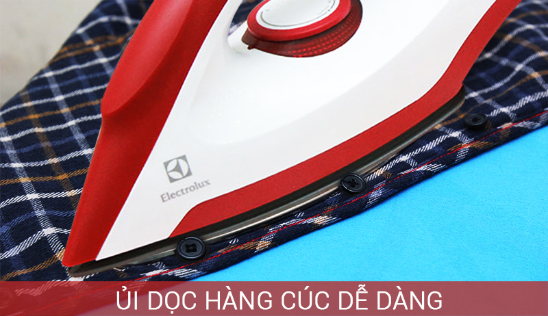 B&agrave;n ủi Electrolux EDI1004