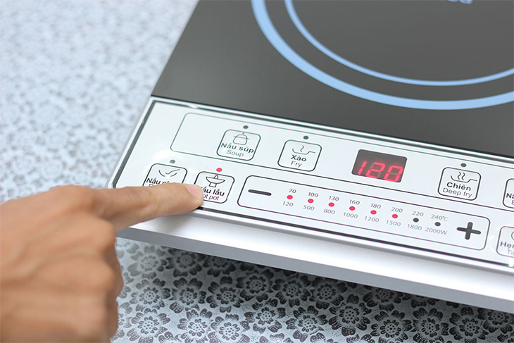 công suất bếp từ